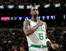 乐鱼体育在线-里程碑夜波士顿凯尔特人回应争议，欧联关键时刻刷纪录，质疑声仍在，医务组通报恢复