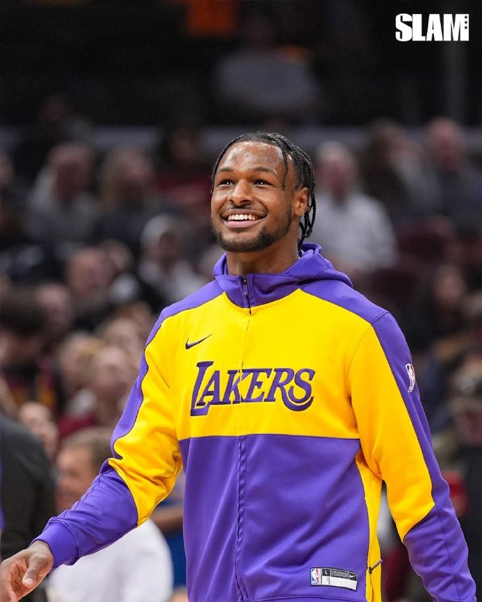 洛杉矶湖人训练开放日，今晚远射贴柱引欢呼，NBA总决赛在即，数据趋势出现新变化