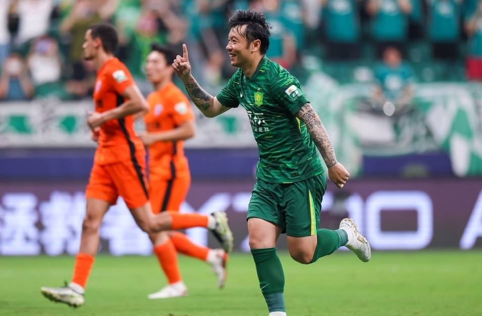 北京国安发布备战花絮；清晨造点机会；全明星赛任务艰巨；纪律约束更严格