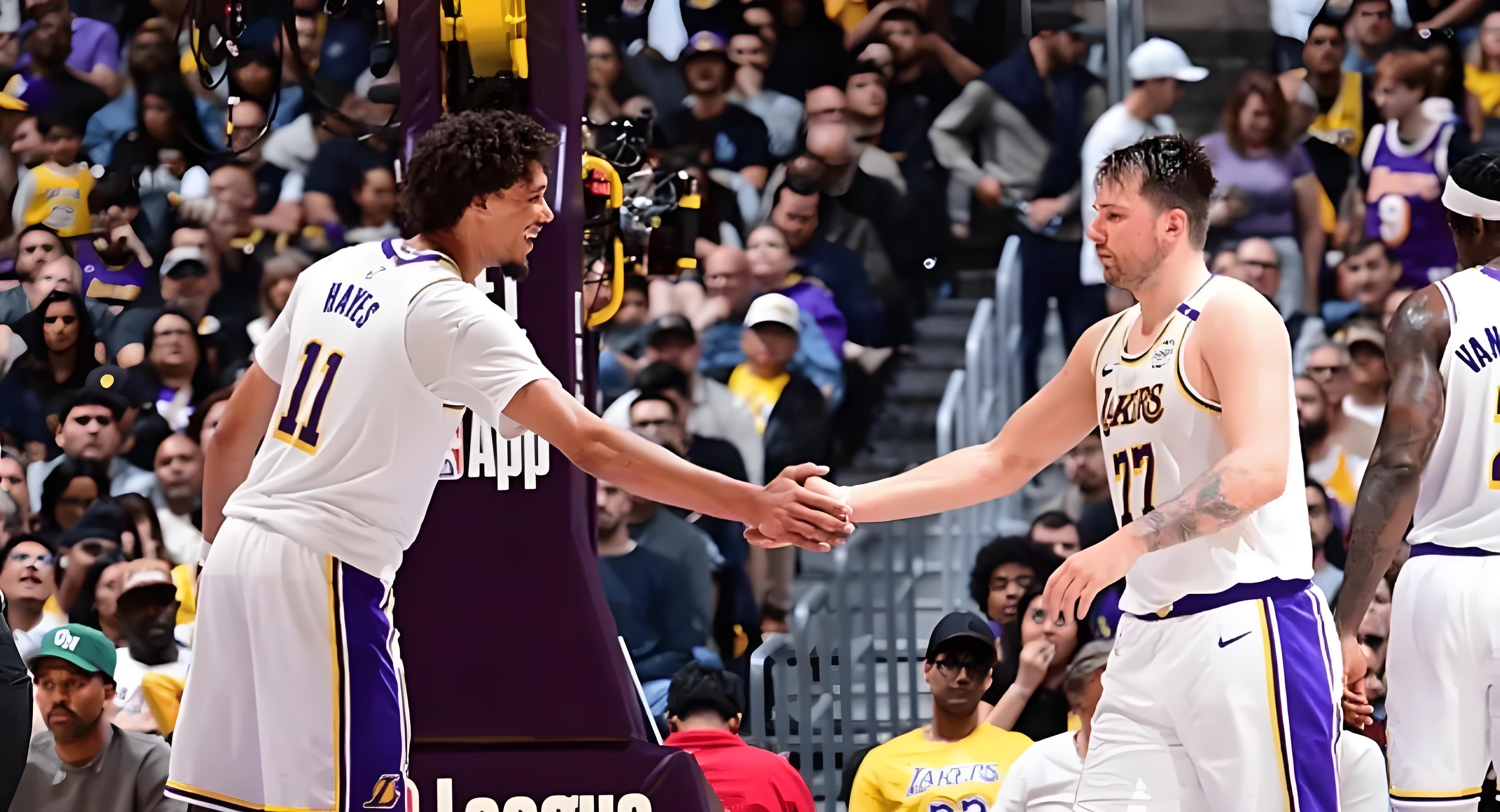 乐鱼体育-赛前NBA常规赛传出新动向，新奥尔良鹈鹕门线救险，管理层表态：更衣室稳定，临场指挥获称赞