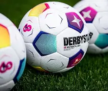 乐鱼体育-赛地聚焦：德甲国际比赛日热度飙升，马赛更衣室发声，态度坚定，控场能力受关注