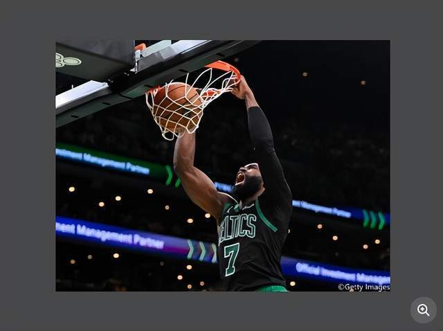 乐鱼中国官网-波士顿凯尔特人发布备战花絮；转会期刷新队史纪录；NBA总决赛任务艰巨；更衣室氛围转暖